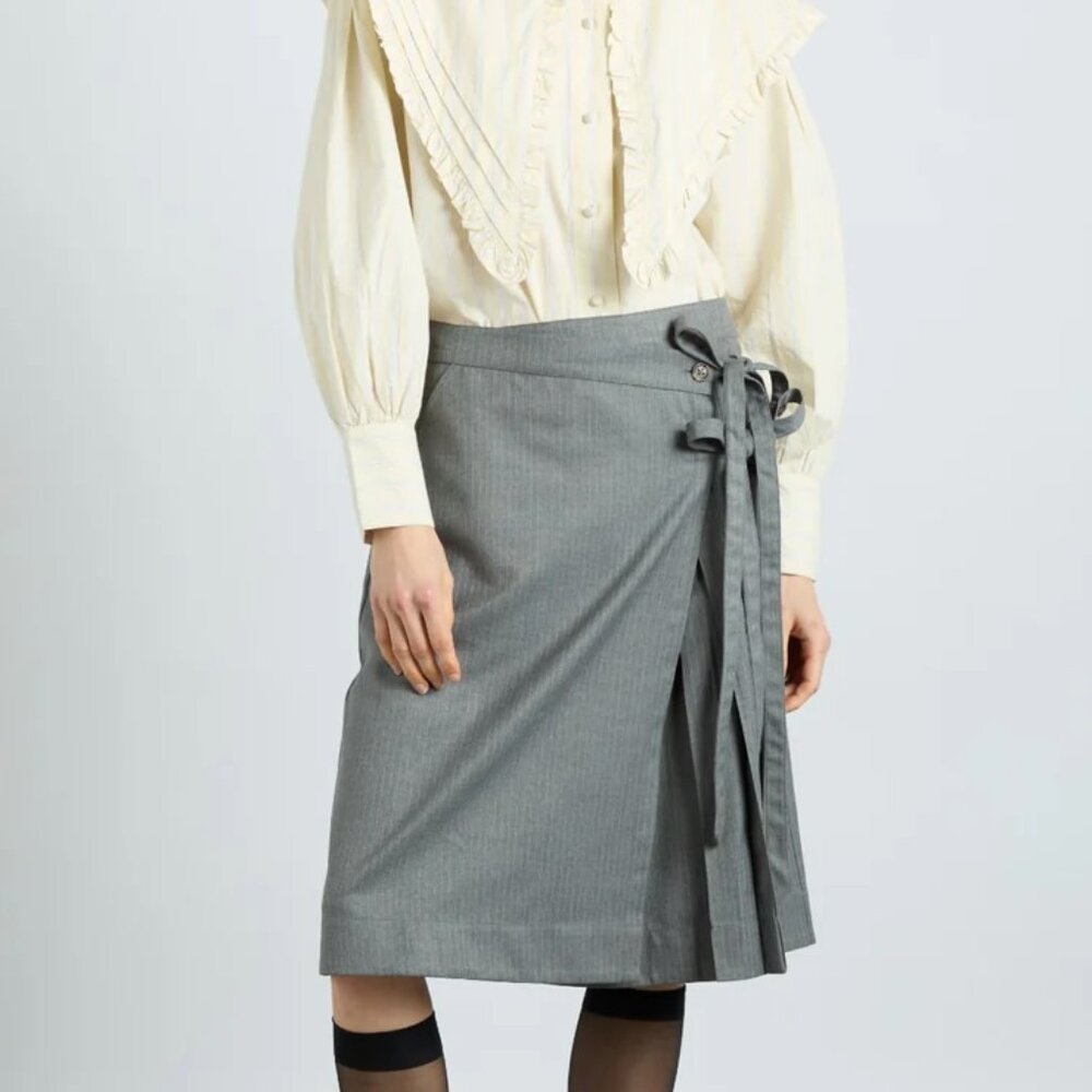 Damson Madder Kat Kilt - Gray Pinstripe New With Tags